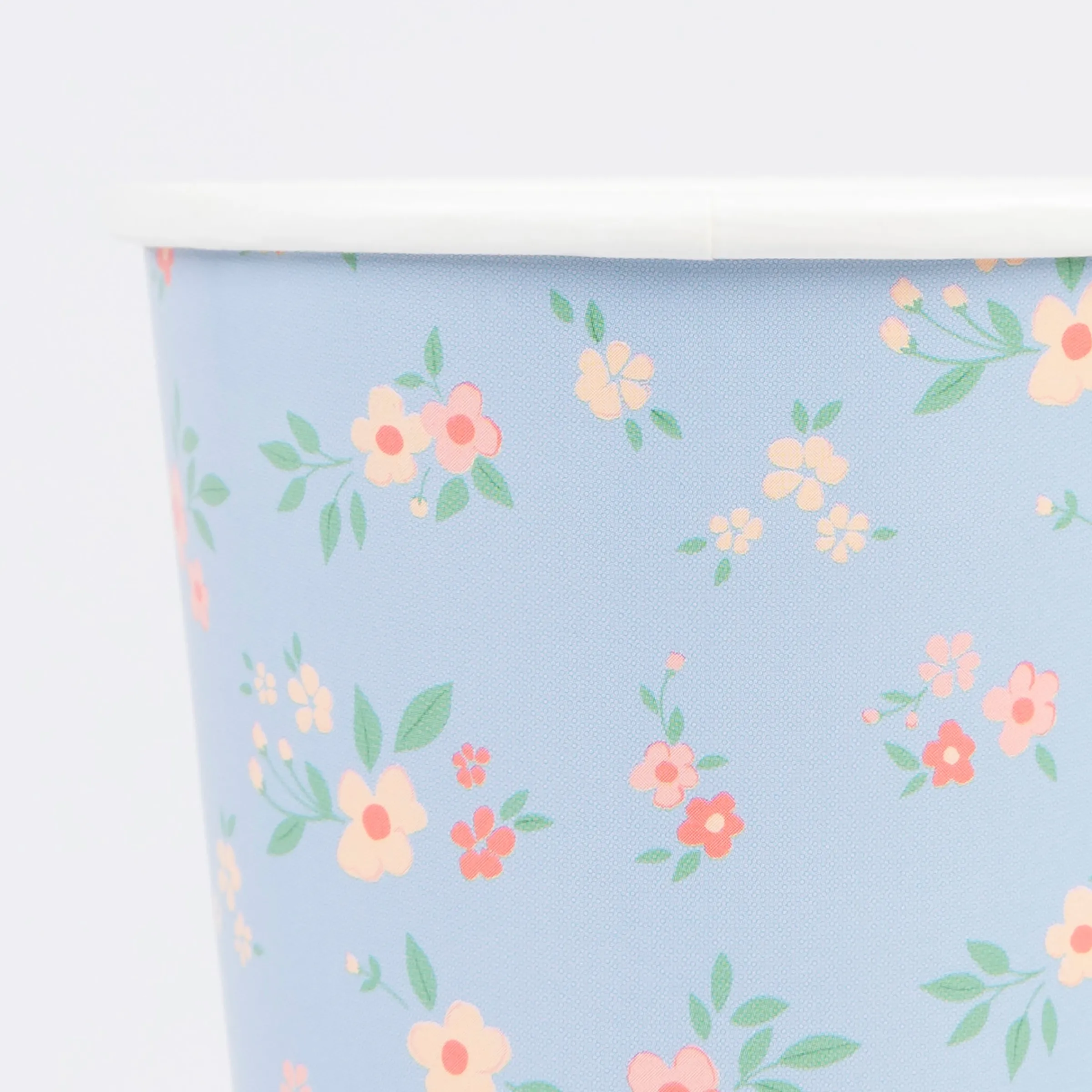 Vintage Ditsy Cups (x 8)>Meri Meri Hot