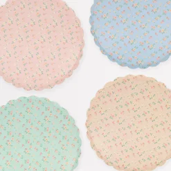Vintage Ditsy Dinner Plates (x 8)>Meri Meri Best