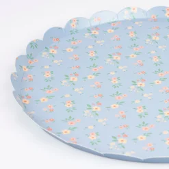 Vintage Ditsy Dinner Plates (x 8)><noscript><img width=