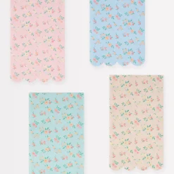 Vintage Ditsy Guest Towels (x 16)>Meri Meri Sale