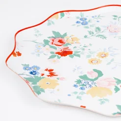 Vintage Floral Dinner Plates (x 8)><noscript><img width=