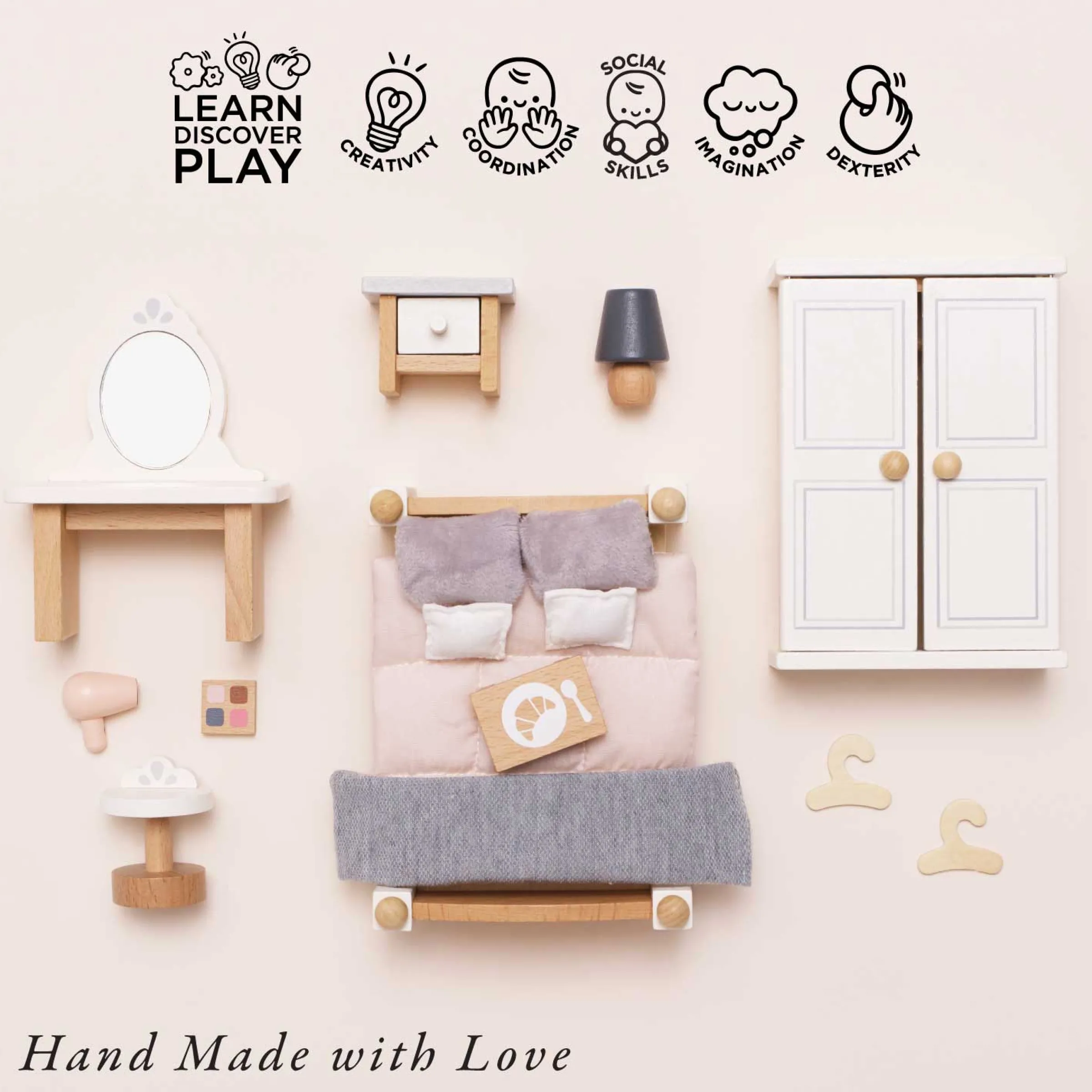 Wooden Dolls house Bedroom>Meri Meri Fashion