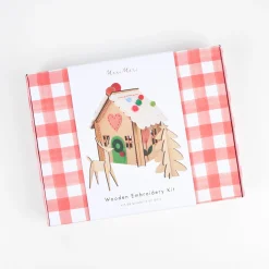 Wooden Embroidery Gingerbread House Kit><noscript><img width=