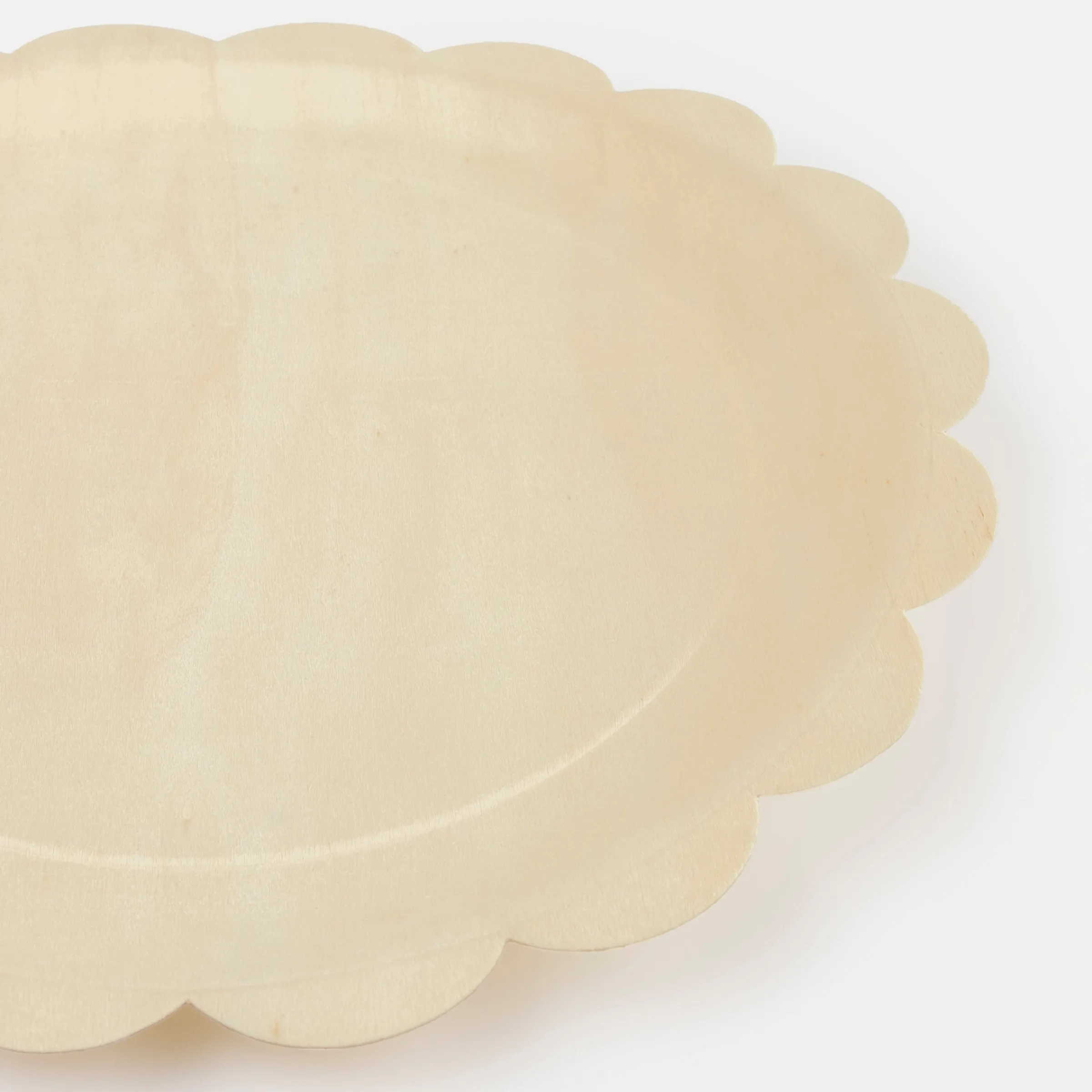 Wooden Scalloped Large Plates (x 8)>Meri Meri New