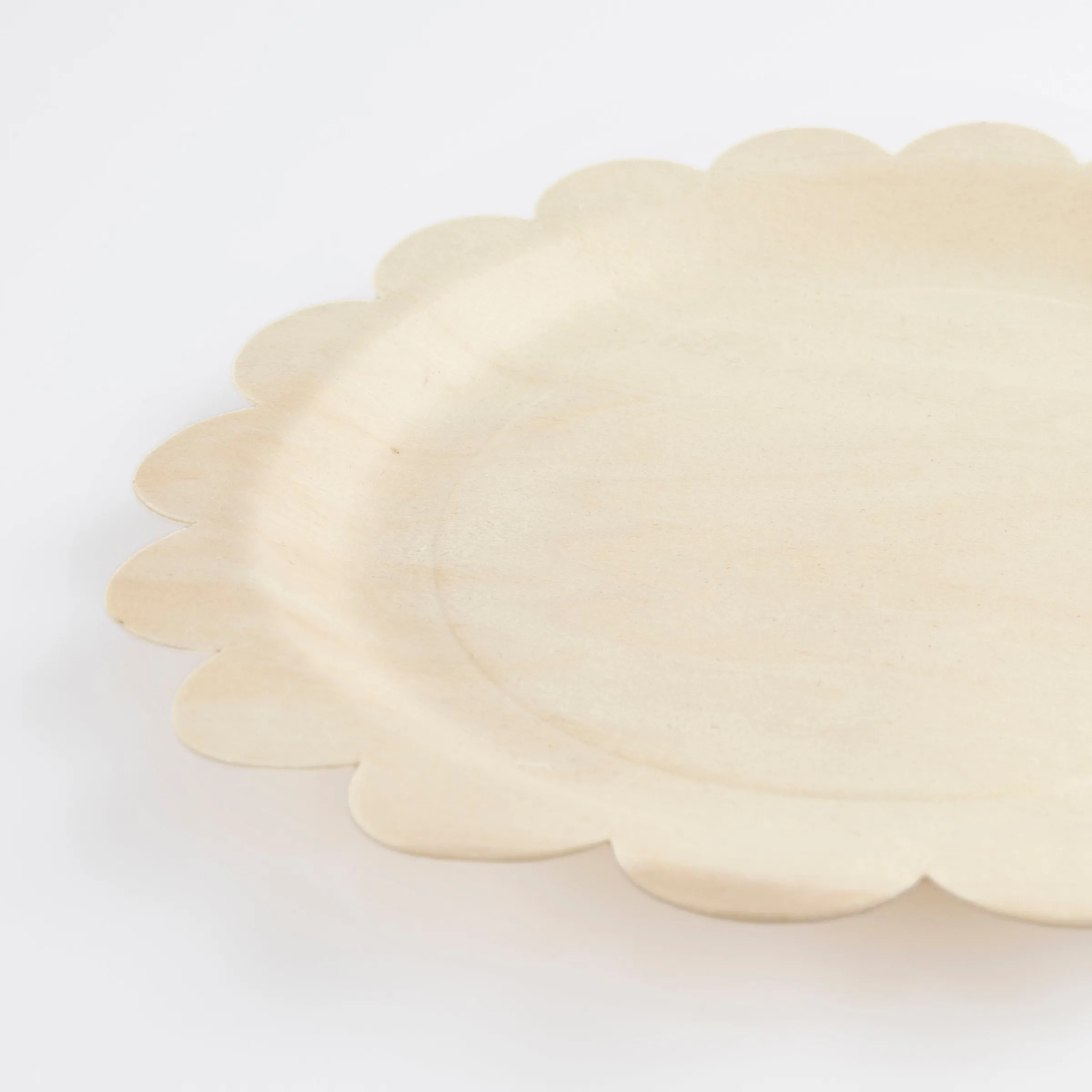 Wooden Scalloped Small Plates (x 8)>Meri Meri Online