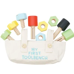 Wooden Tool Bench><noscript><img width=